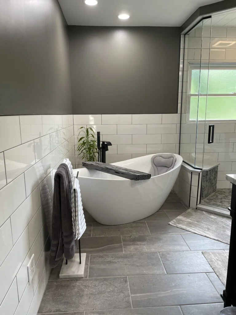luxury bathroom